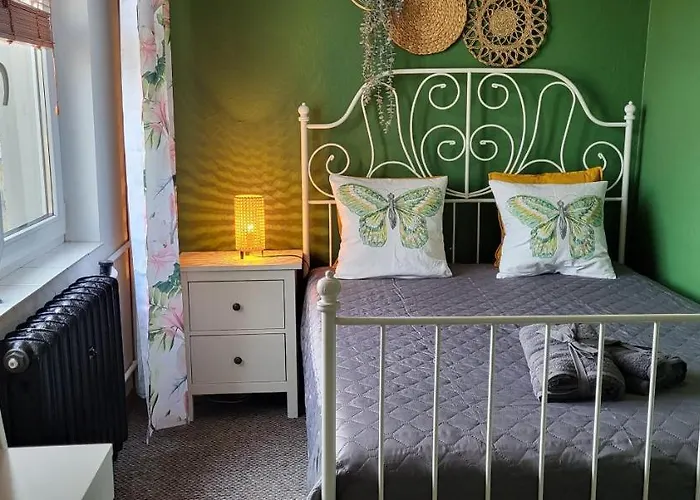 Przypudrowane Tpd 2a Trzy Oddzielne Sypialnie, Przestronny Salon, Kuchnia I łazienka Na 70 M2 *