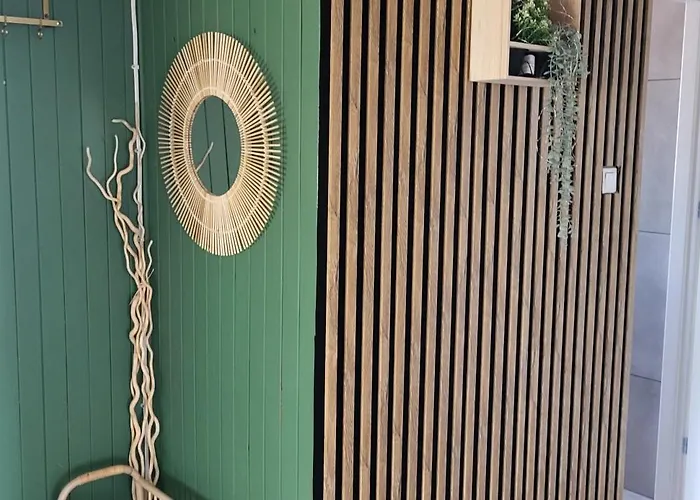 Przypudrowane Tpd 2a Trzy Oddzielne Sypialnie, Przestronny Salon, Kuchnia I łazienka Na 70 M2 *