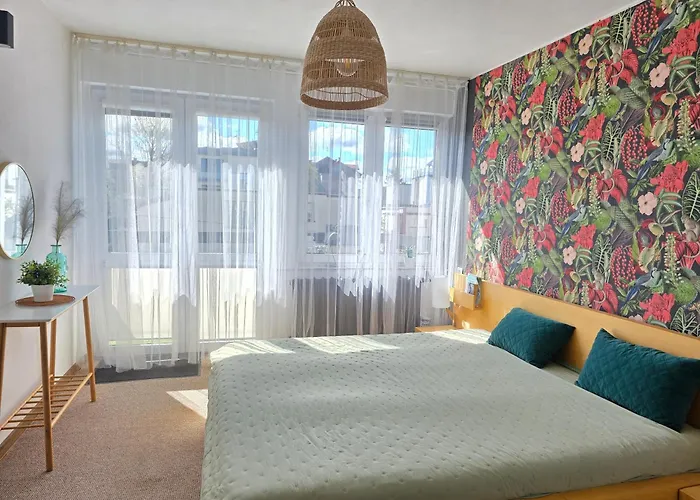 Przypudrowane Tpd 2a Trzy Oddzielne Sypialnie, Przestronny Salon, Kuchnia I łazienka Na 70 M2 Jastrzębia Góra